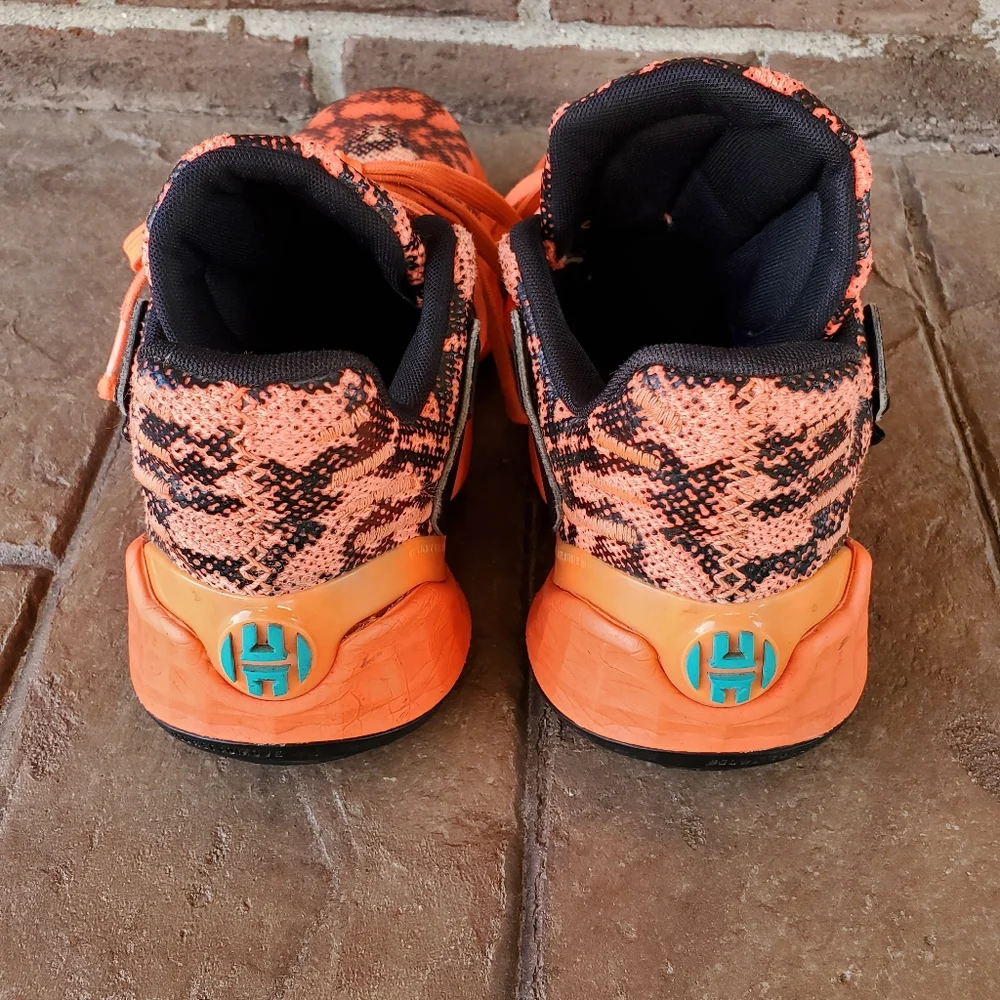 Adidas • James Harden Vol 4 Basketball Shoes