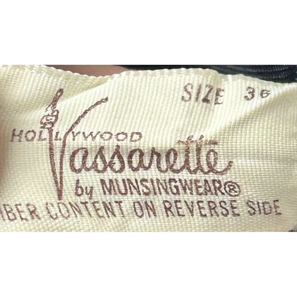 vassarette hollywood women