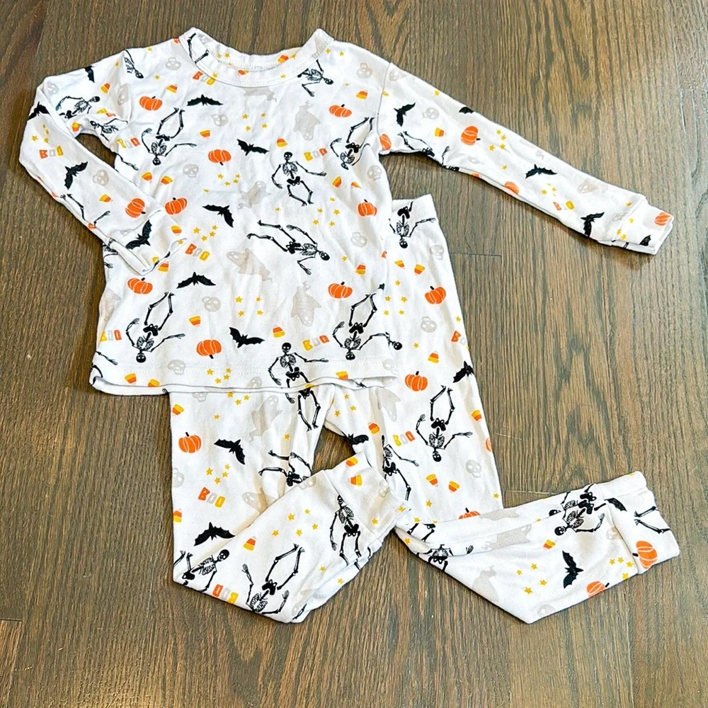 babyGap Organic Cotton Halloween Skeleton Pajama Set | 2T
