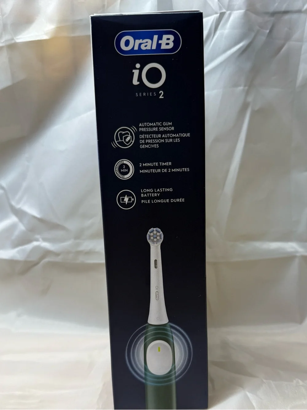Oral‑B iO Series 2 Rechargeable Toothbrush — Green