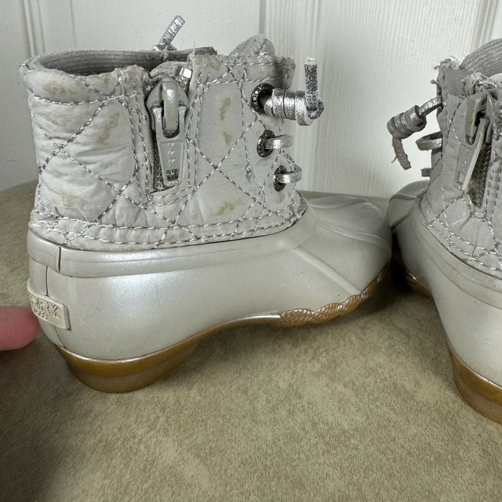 Sperry silver saltwater