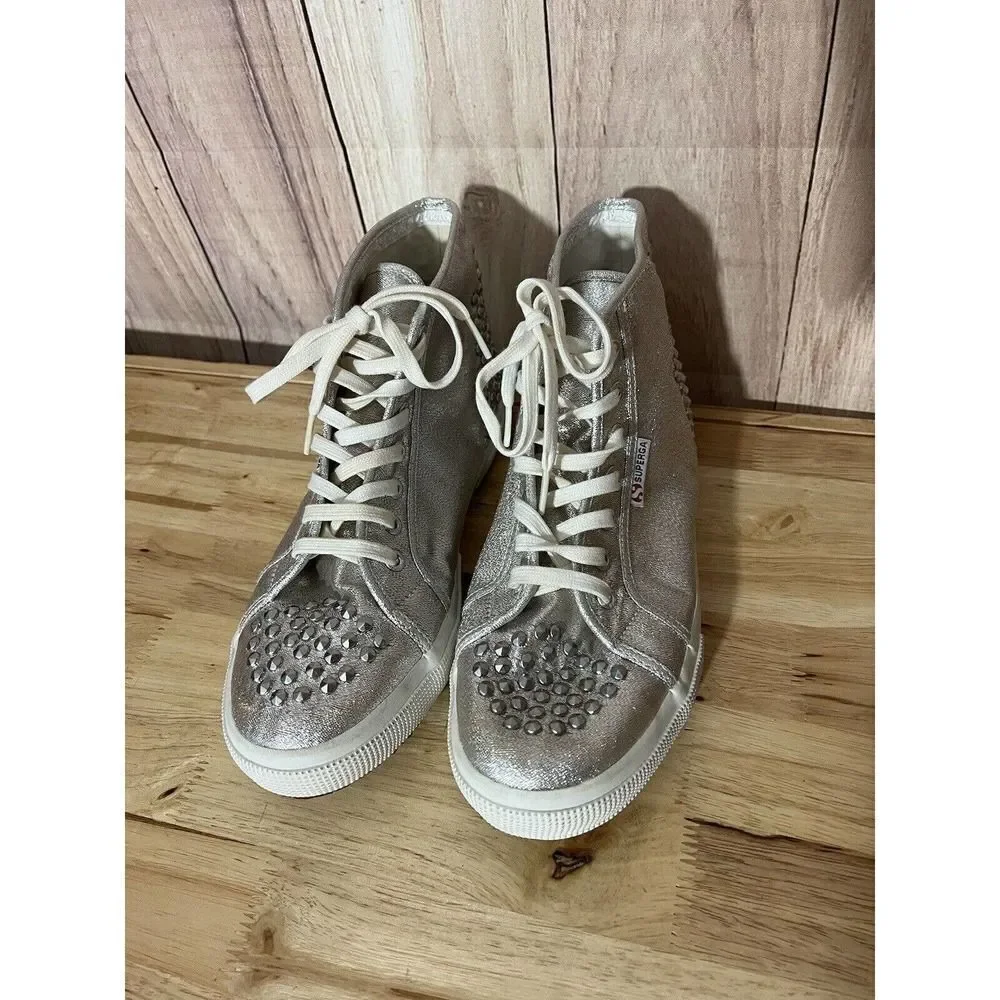 Superga free elevate
