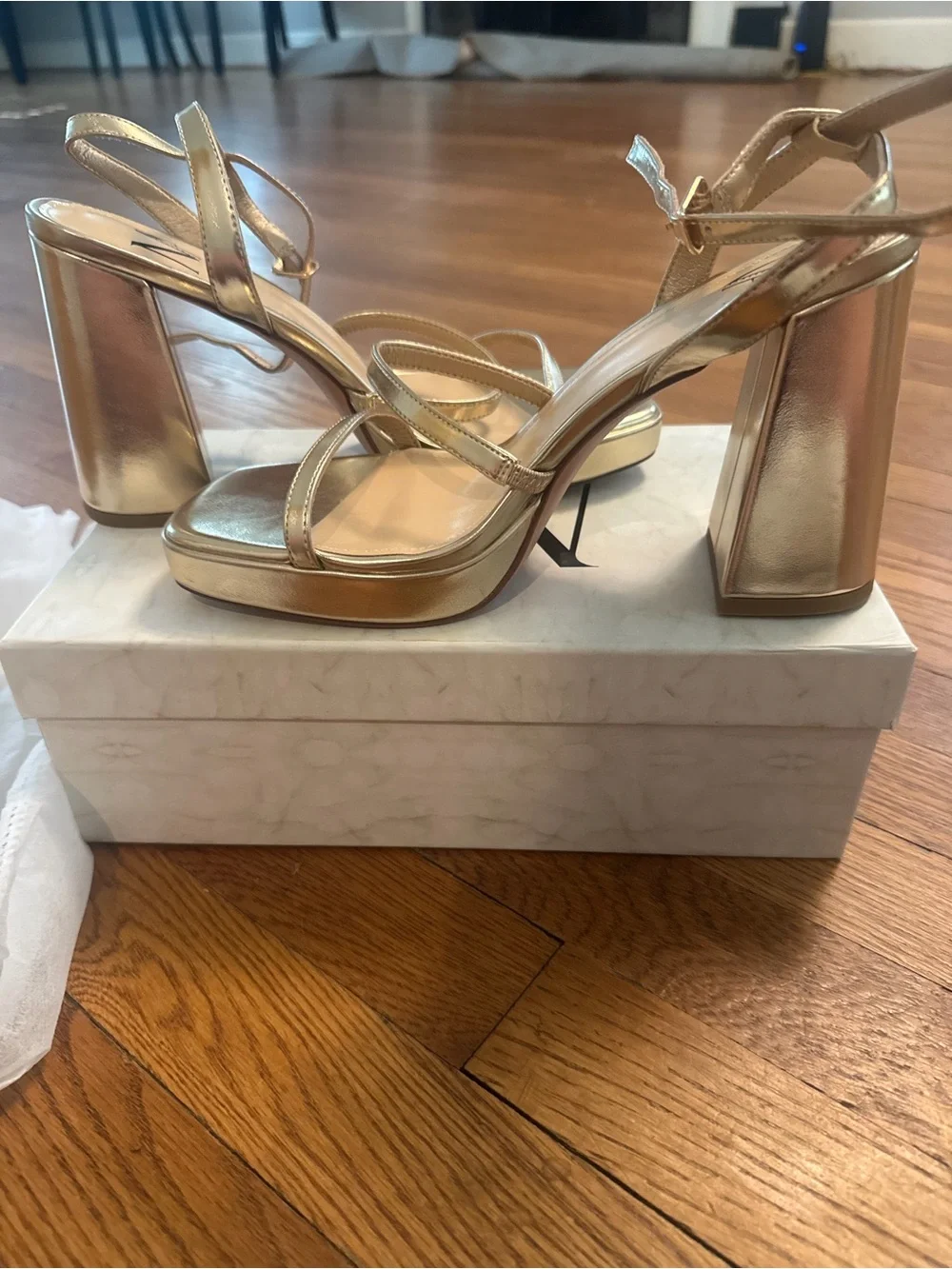 MIA inch heel