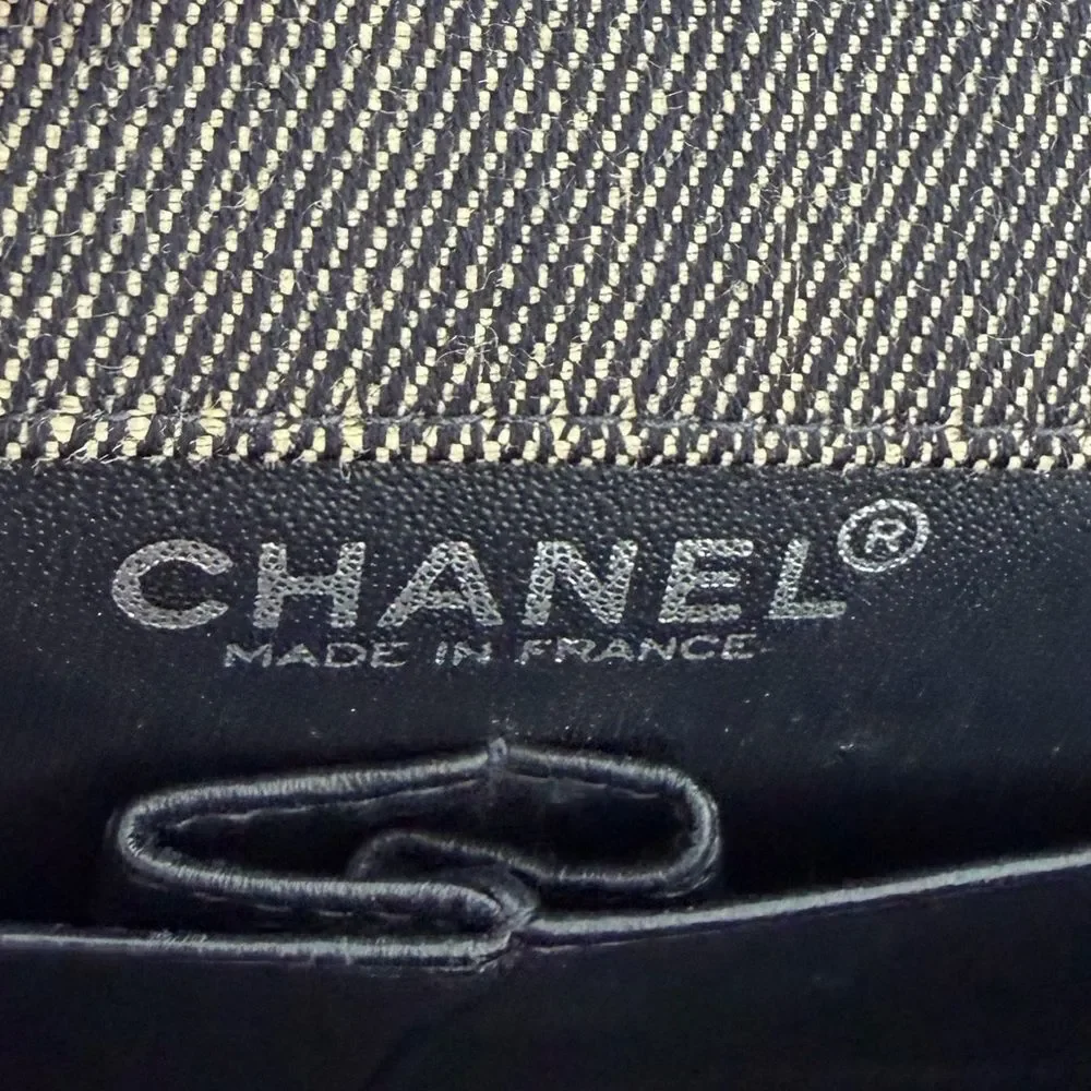 Chanel Chocolate Bar Chain Flap Shoulder/ Clutch Bag