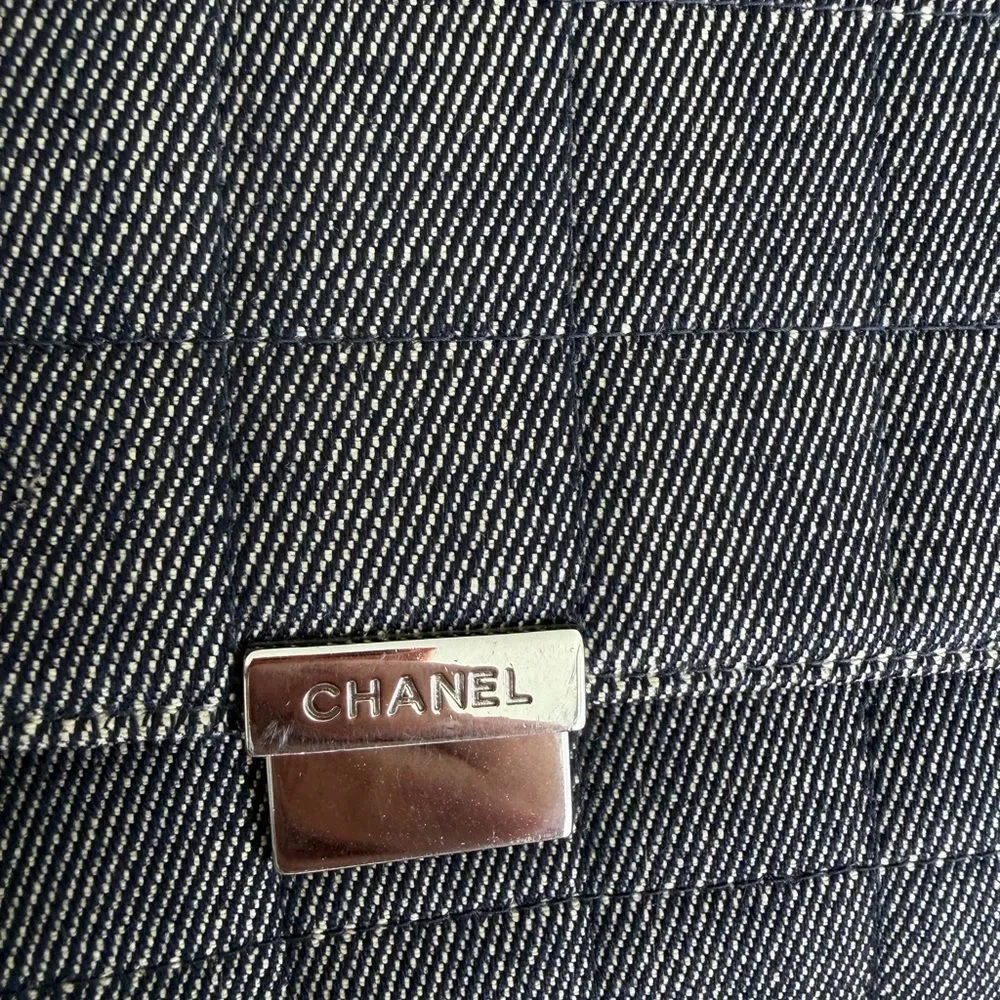 Chanel Chocolate Bar Chain Flap Shoulder/ Clutch Bag