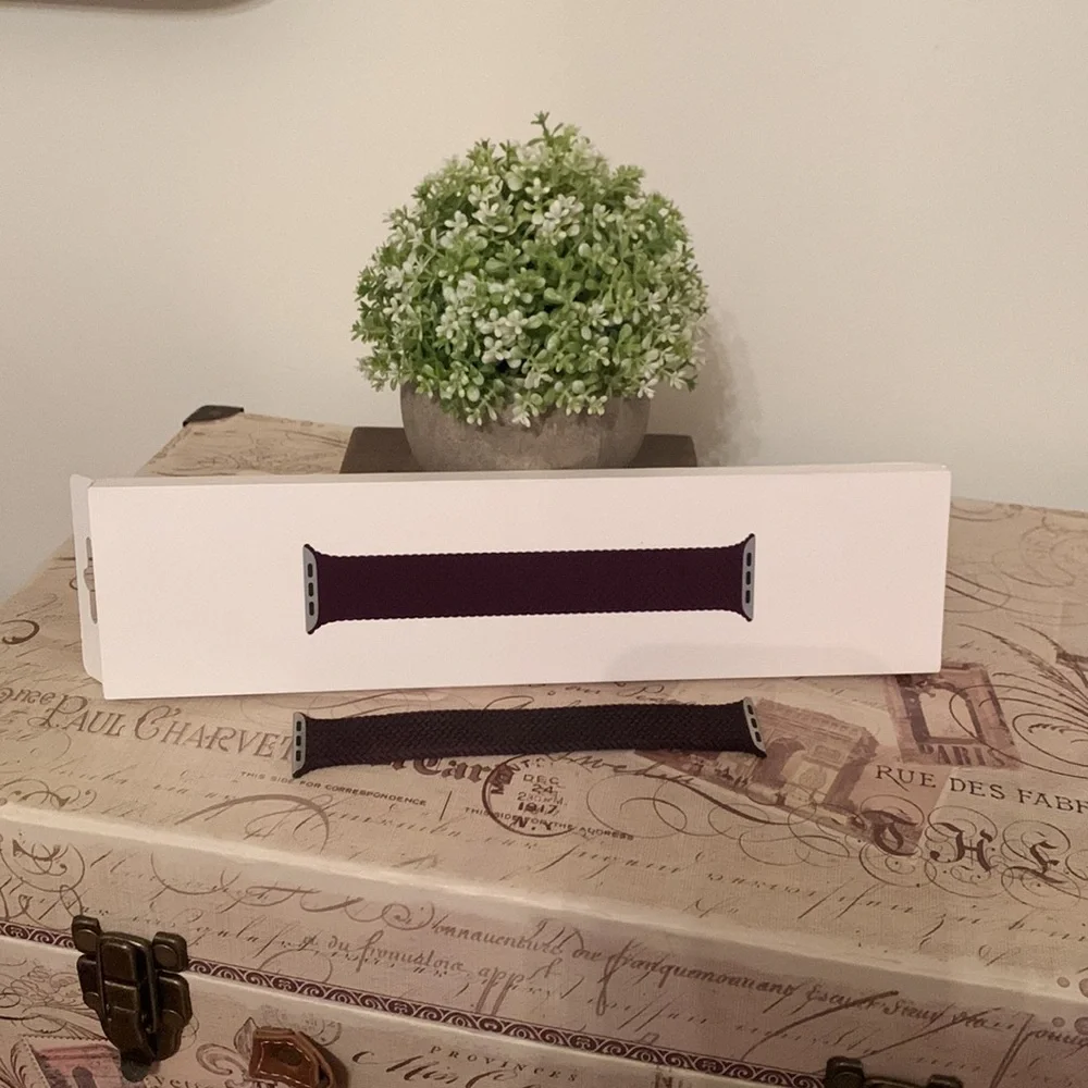 Apple Watch Braided Solo Loop (Dark Cherry)