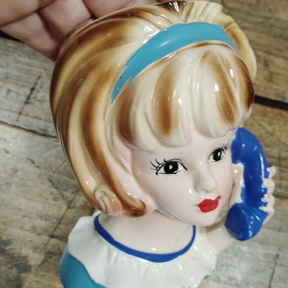 Inarco vintage lady