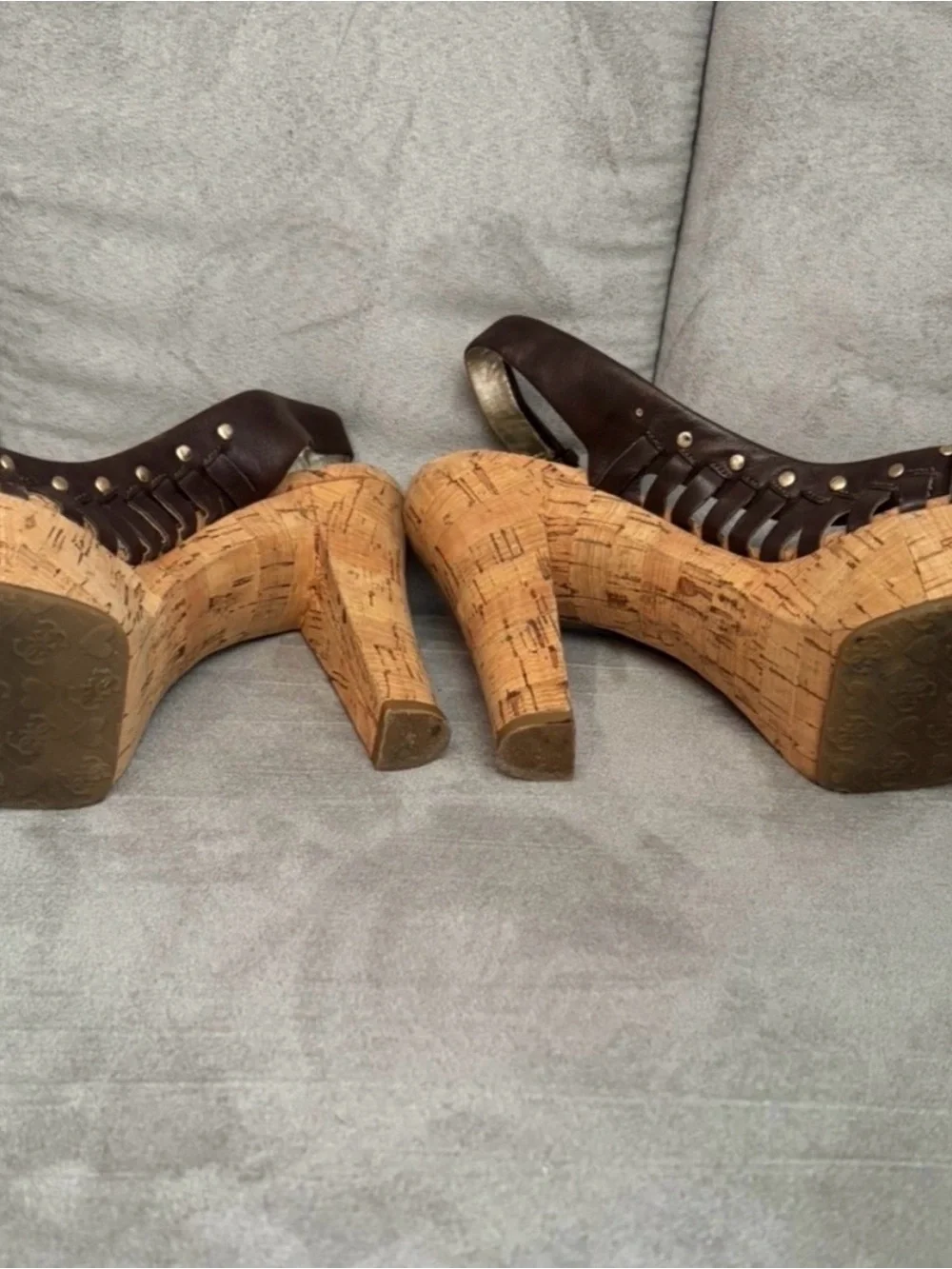 Guess platform sandals