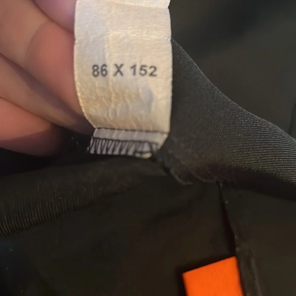 N/A ends couple used