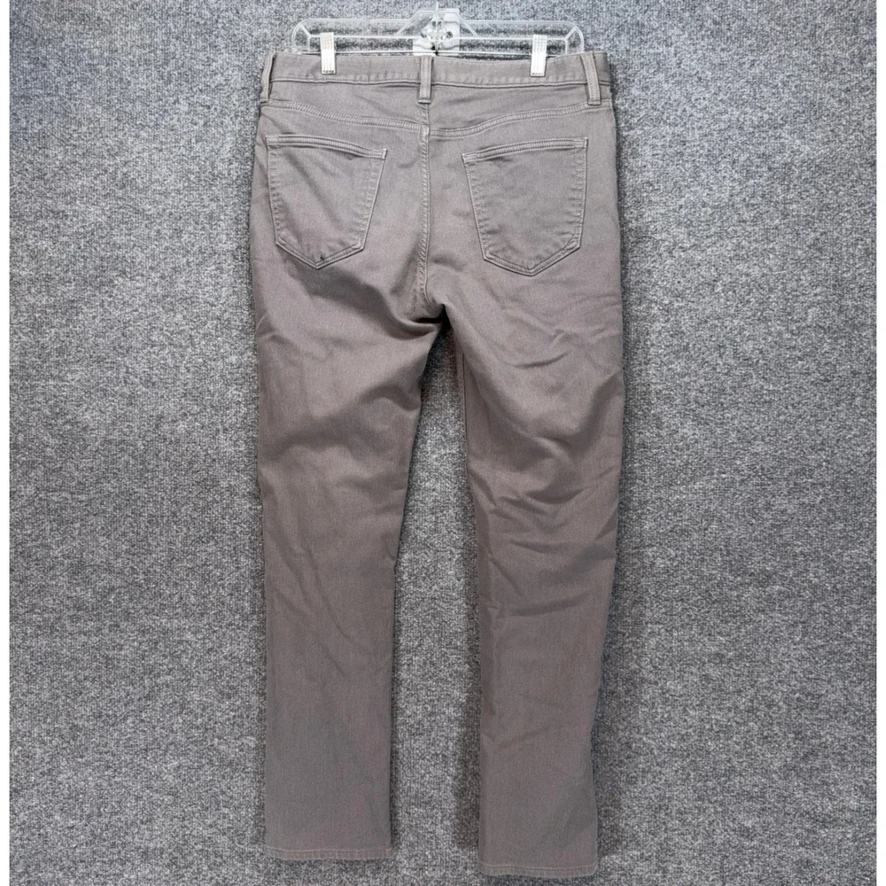 Banana Republic these banana