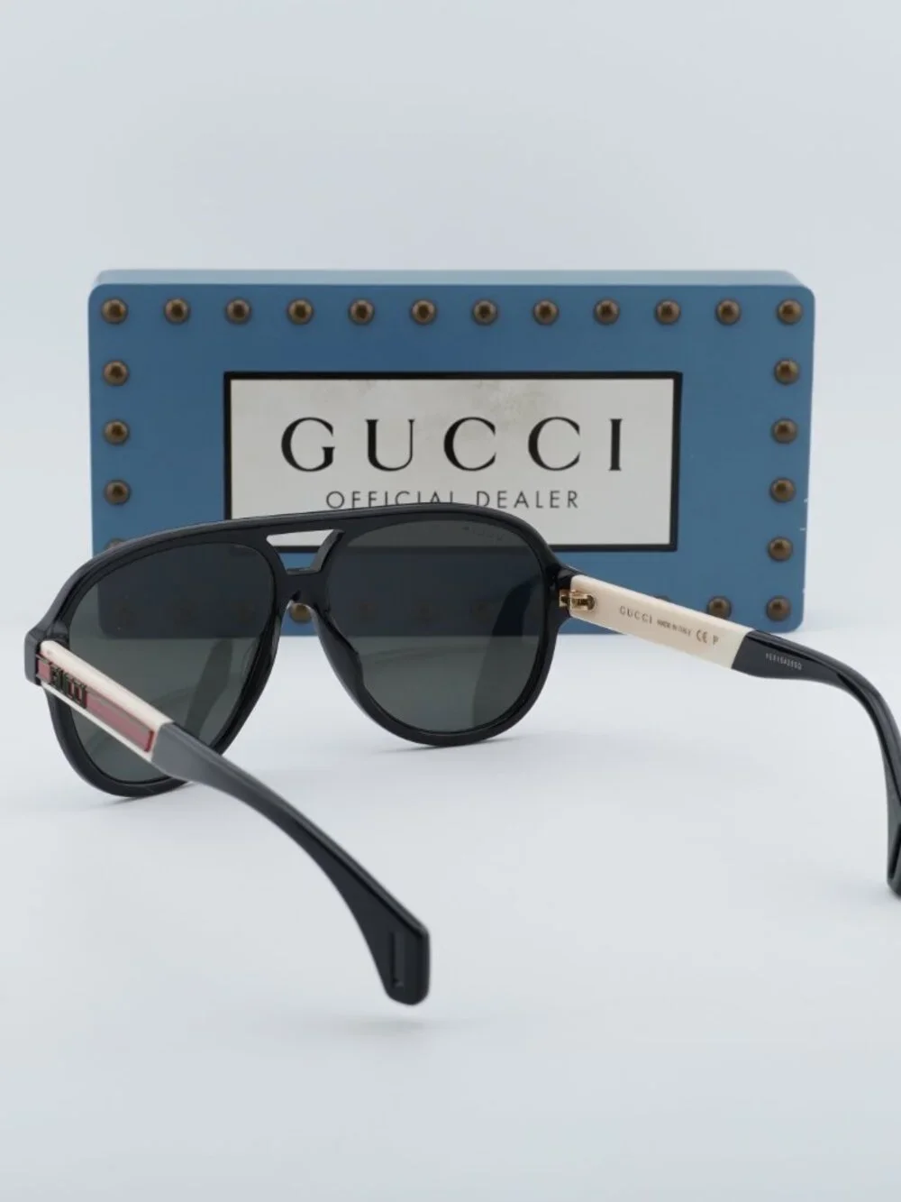 Gucci model gg0463s