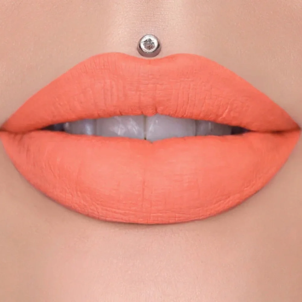 JEFFREE STAR Circus Peanut (soft light orange) Velour Liquid Lipstick