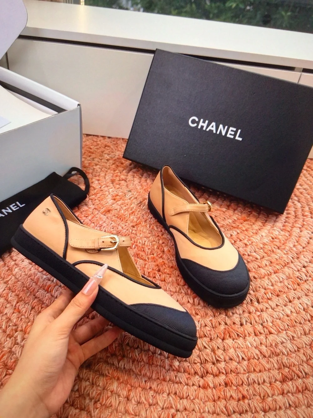 CHANEL toe tone buckle