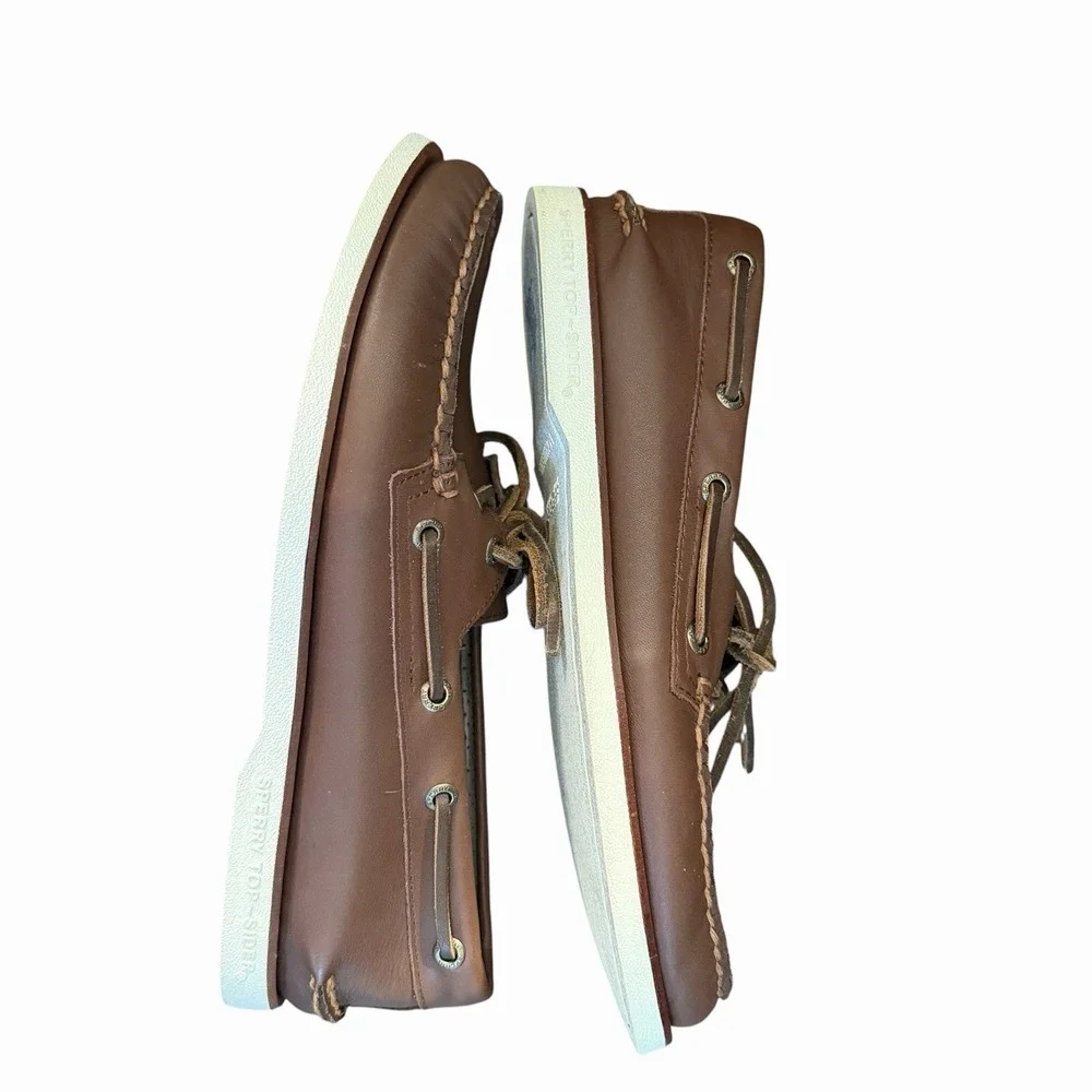 Sperry pre owned