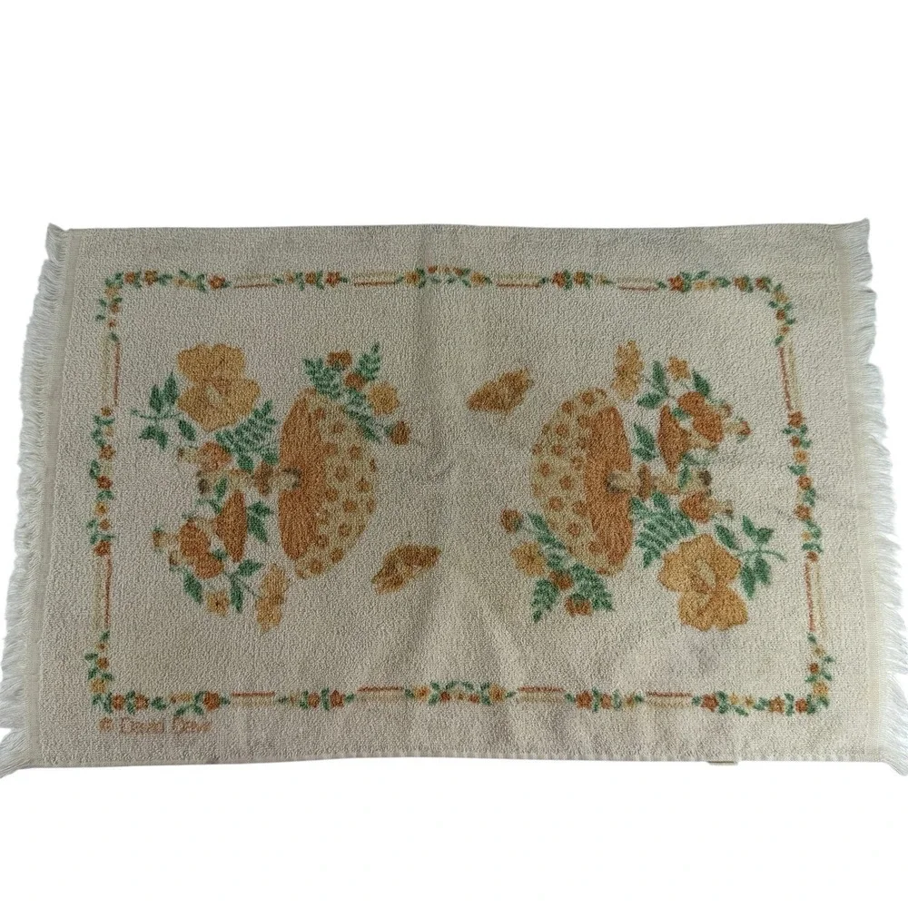 Vintage Retro Mushroom Hand Towels Beige‎ Butterflies Terry Fringe Made In USA
