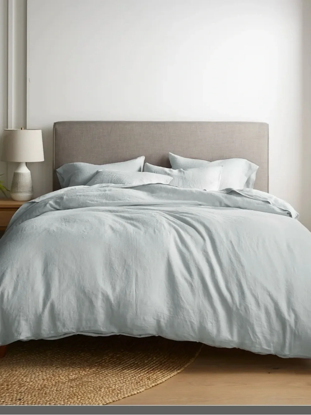 NWT Quince European Linen 3 Piece Duvet Cover Set, King/Cal King (Mist)