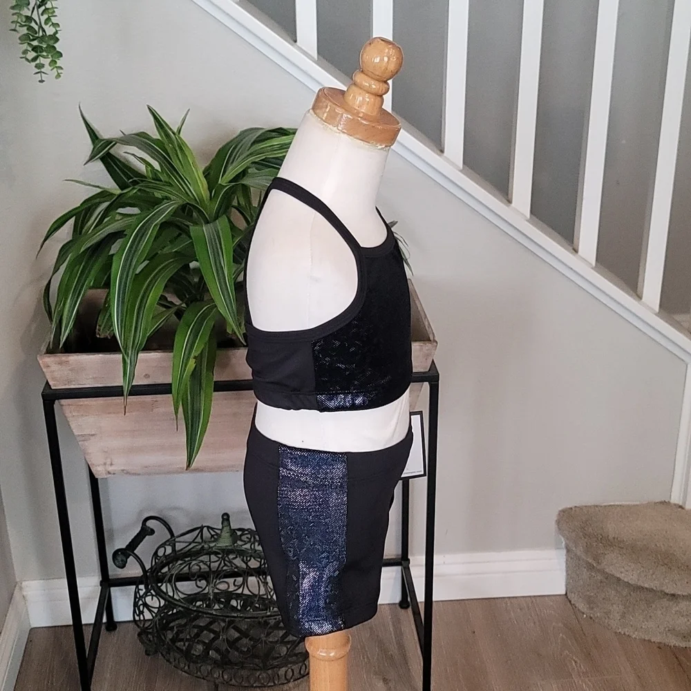 Shimmy Shimmy Inc Black Hologram Dance crop top and short Set NWT Cheer Gym