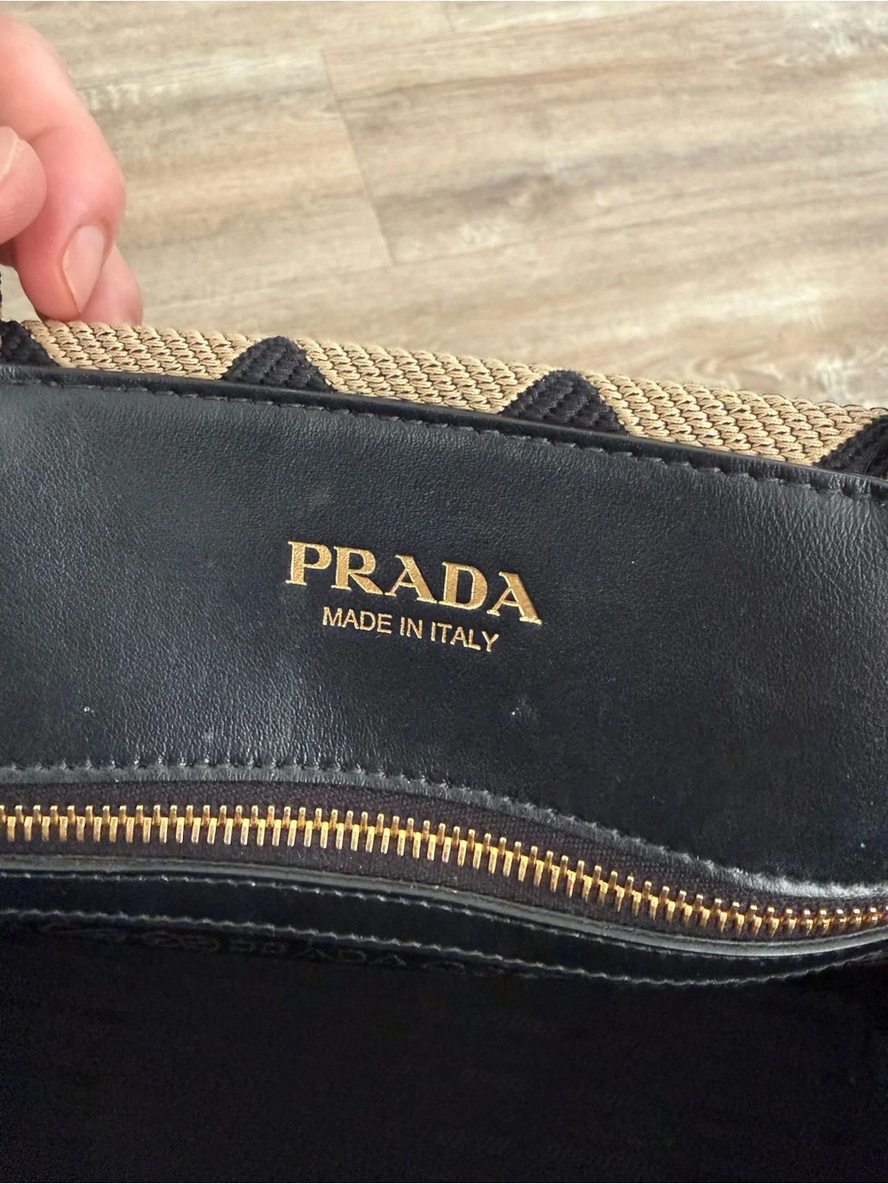 Prada symbole tote