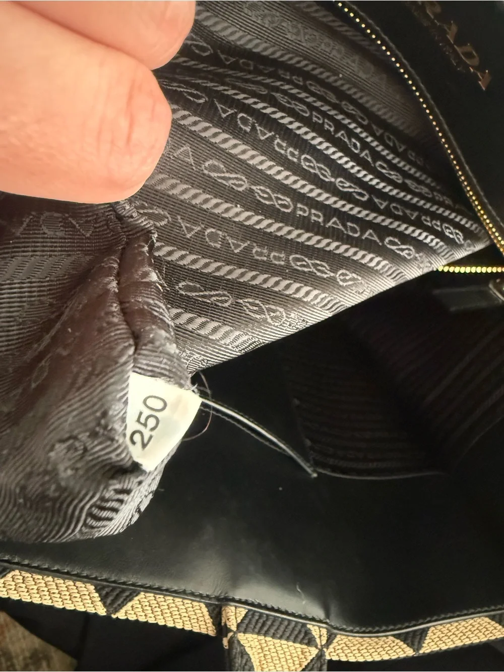 Prada symbole tote
