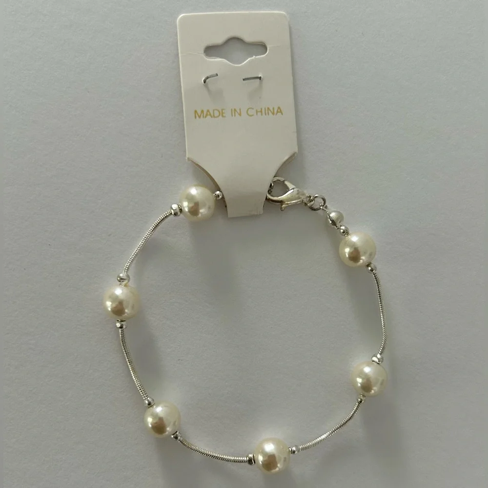Vintage nwt pearl