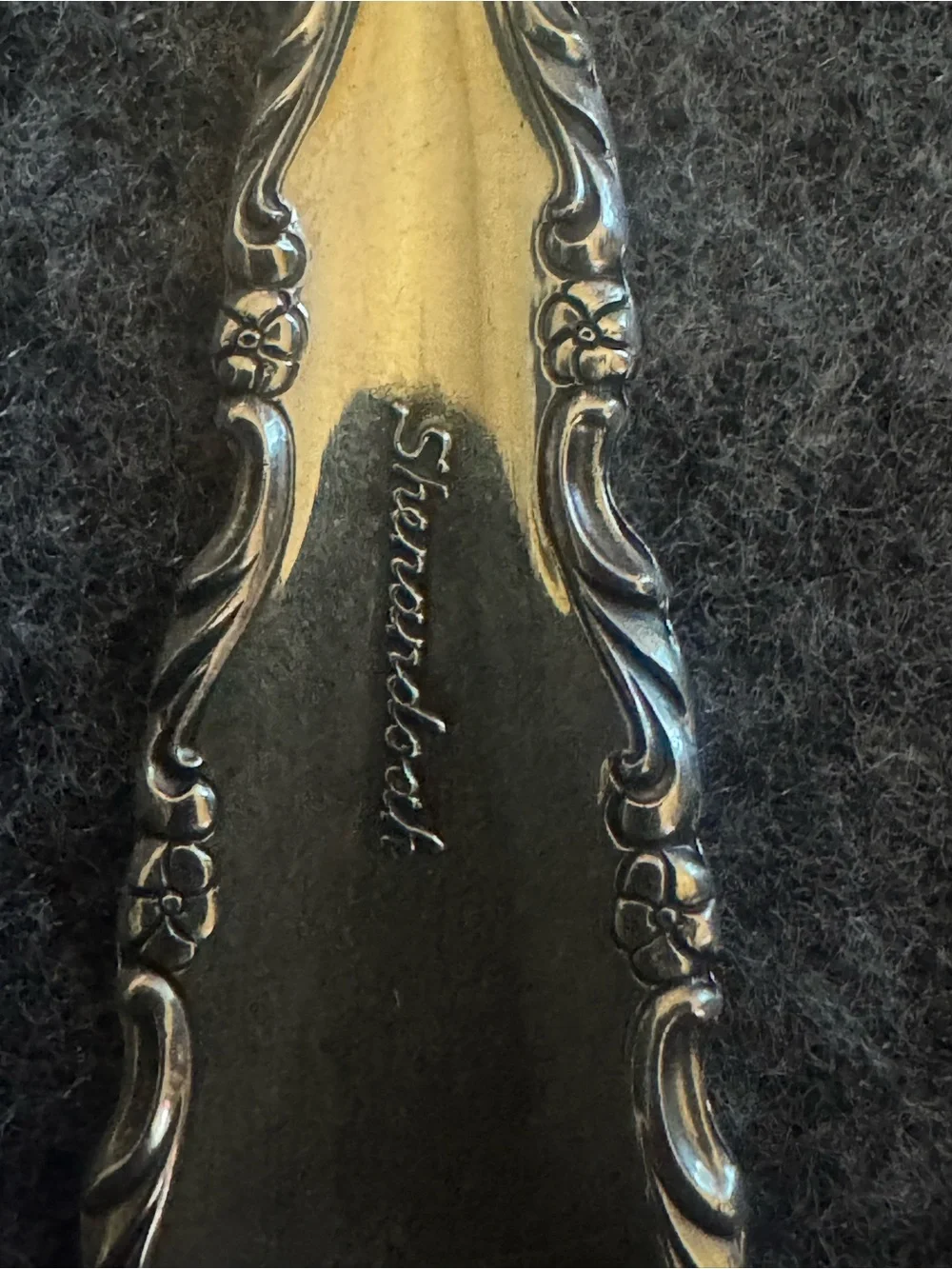 Wallace Silversmiths decorative dinner