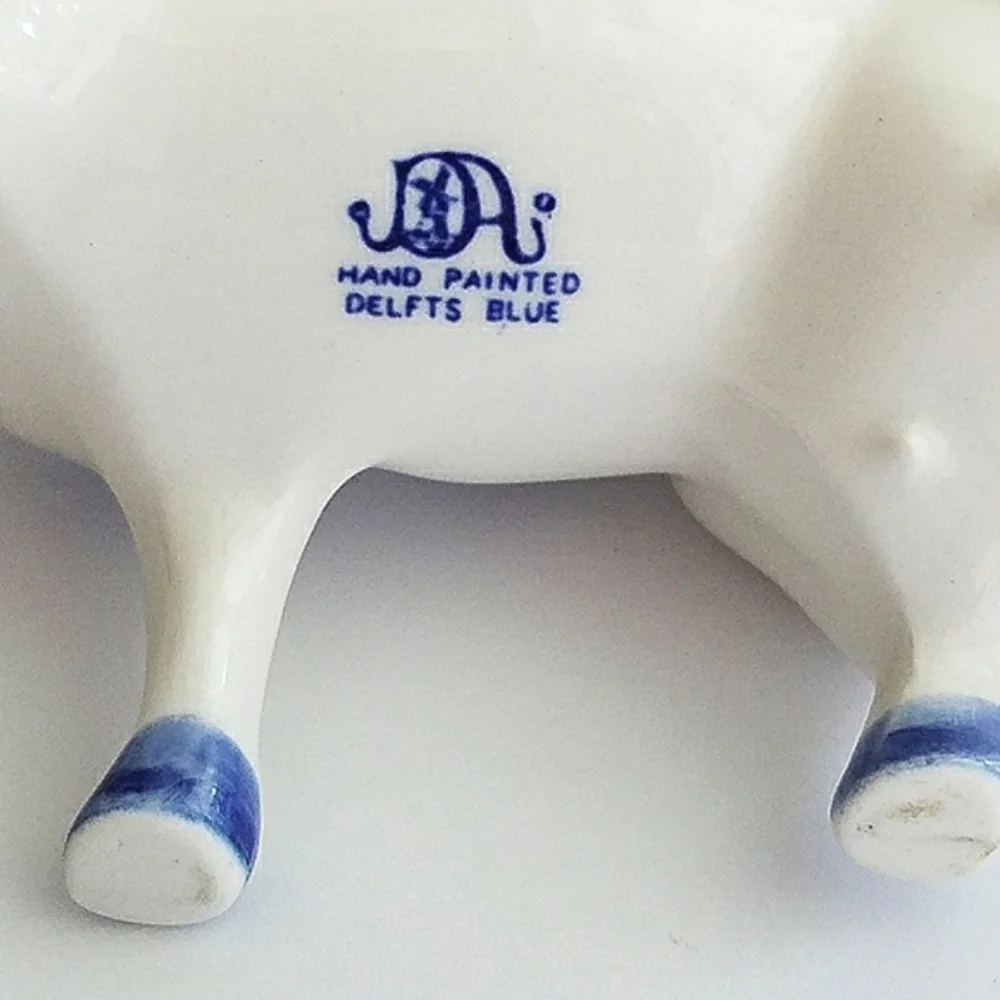 Delfts Blue Cow Creamer