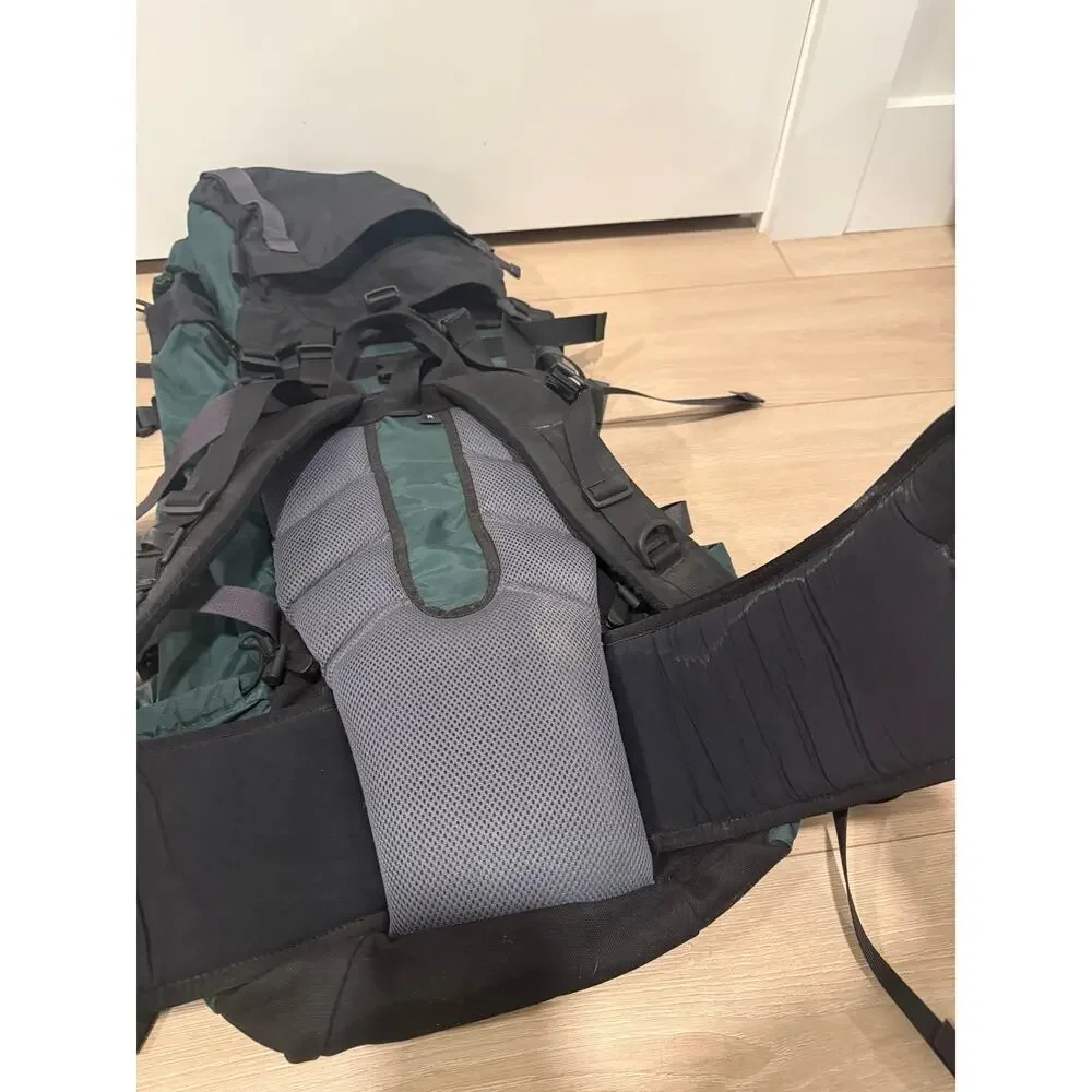 L.L. Bean Hiking Backpack Adult Size Green JM