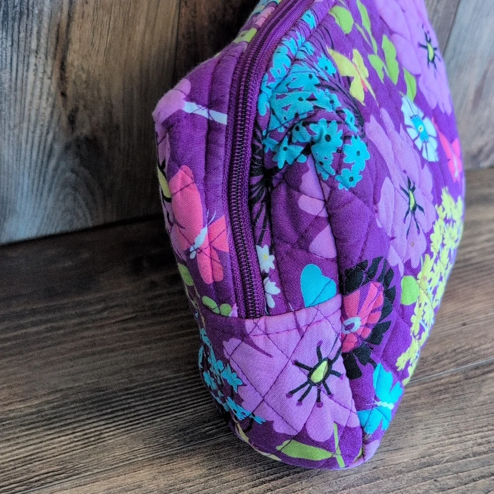 Vera Bradley Flutterby Retired Lined Costmetic Make Up Travel Bag          M546