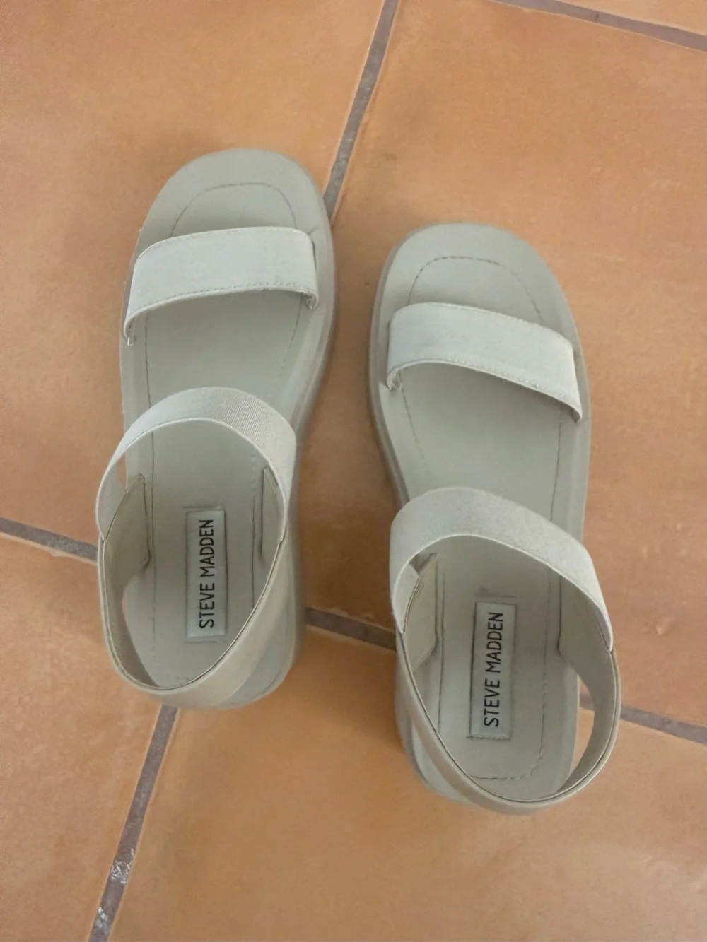 N/A neutral beige