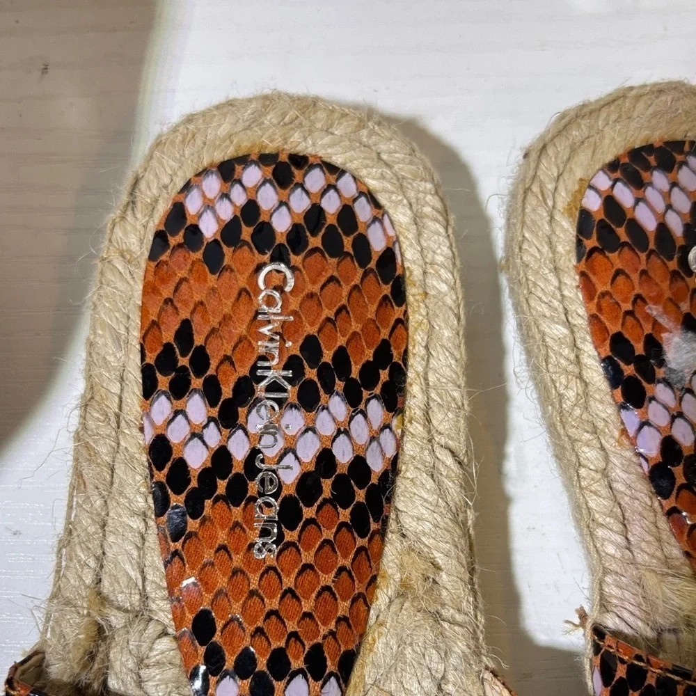 Calvin Klein stylish espadrille