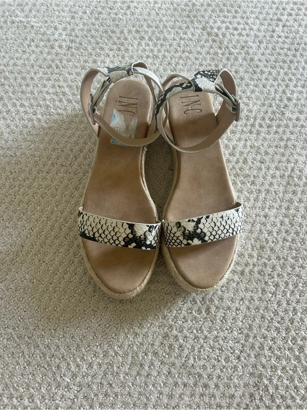 N/A chic snake