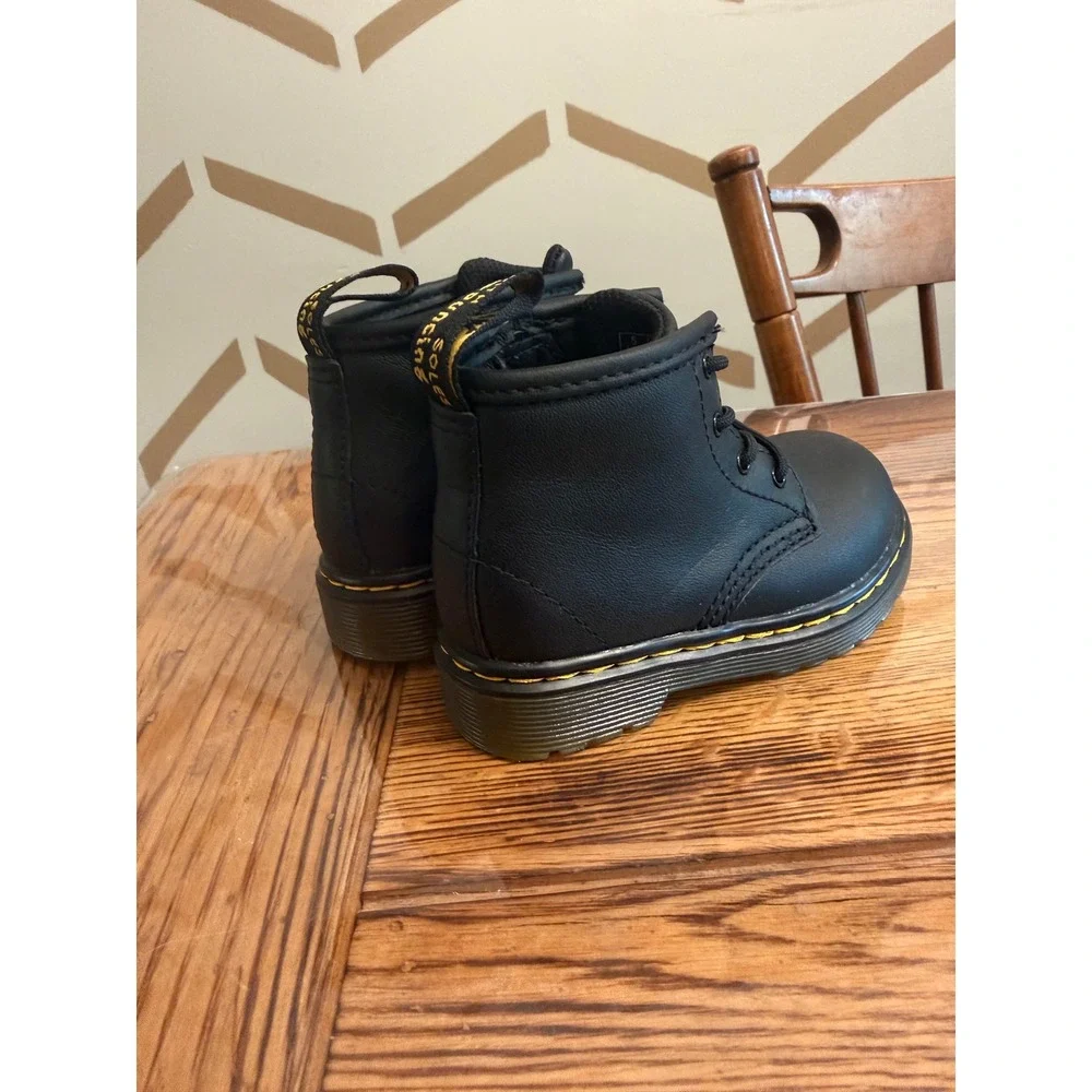 Dr. Martens dr martens