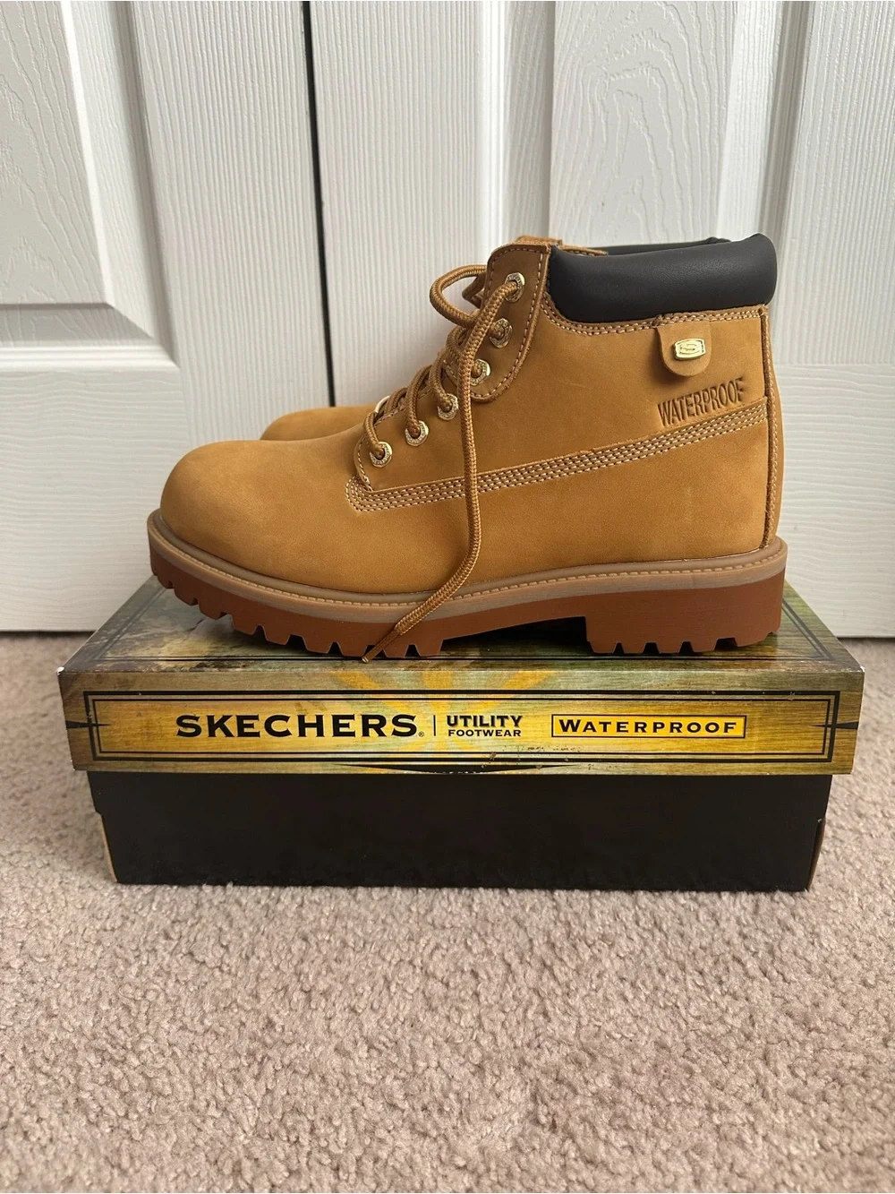 Skechers sturdy waterproof
