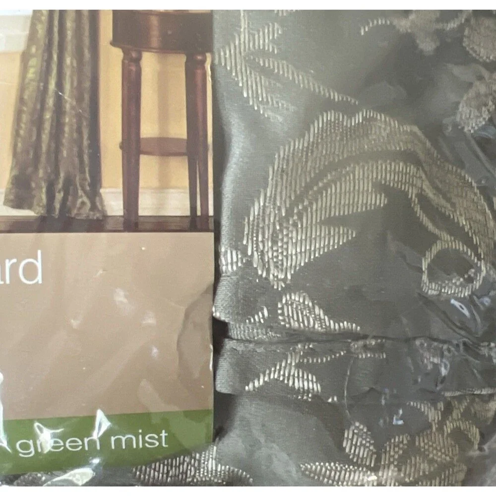 Vintage Verona Jacquard 5 Piece Curtains Green Mist Window Decor 56 x 84 New