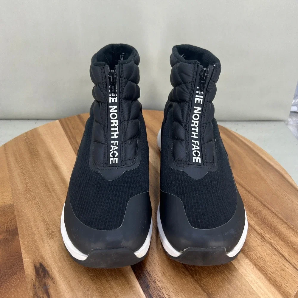 The North Face Womens Thermoball Eco Traction Bootie Black Quilted Size 9 Puffy