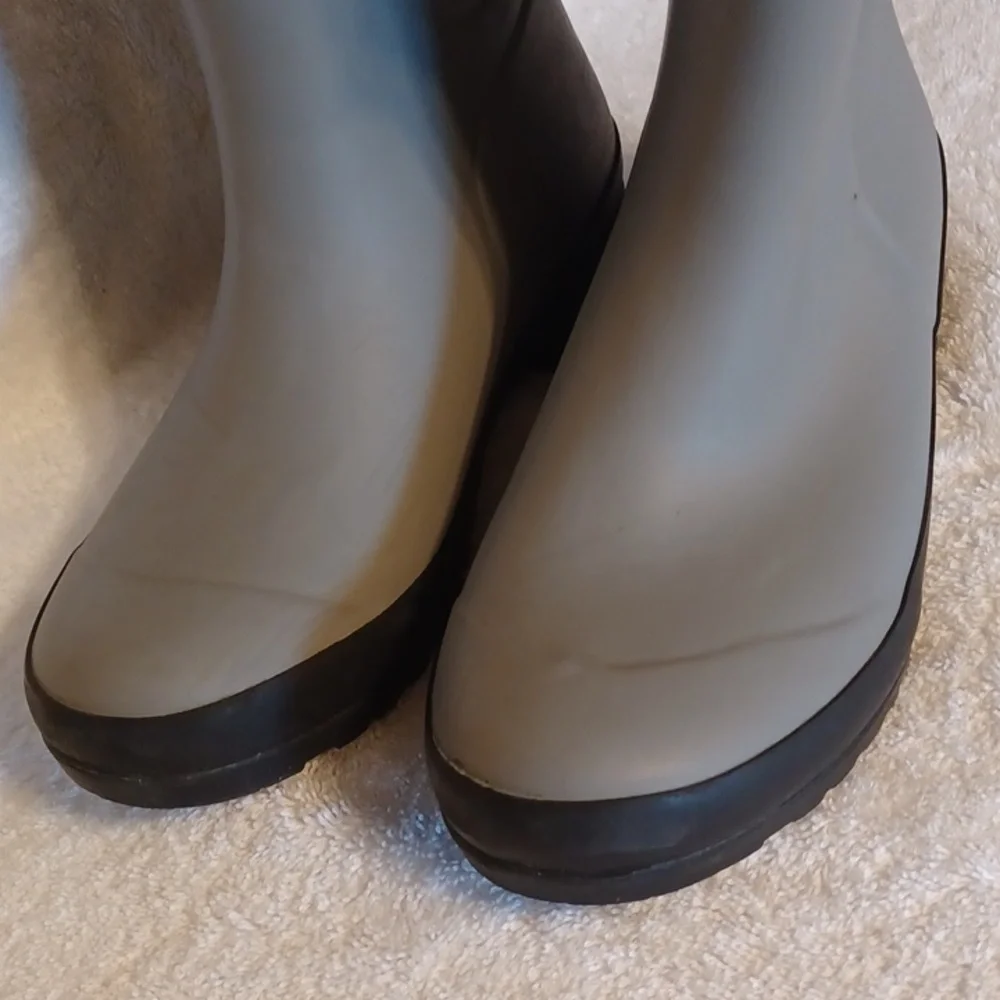 Sperry waterproof rubber boots  women's size 6 gray