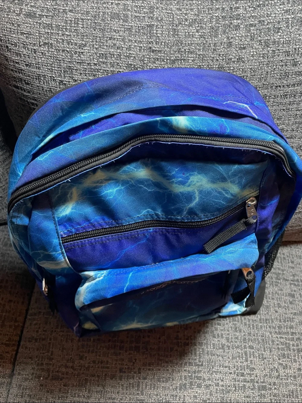 Jansport lightning comfort items