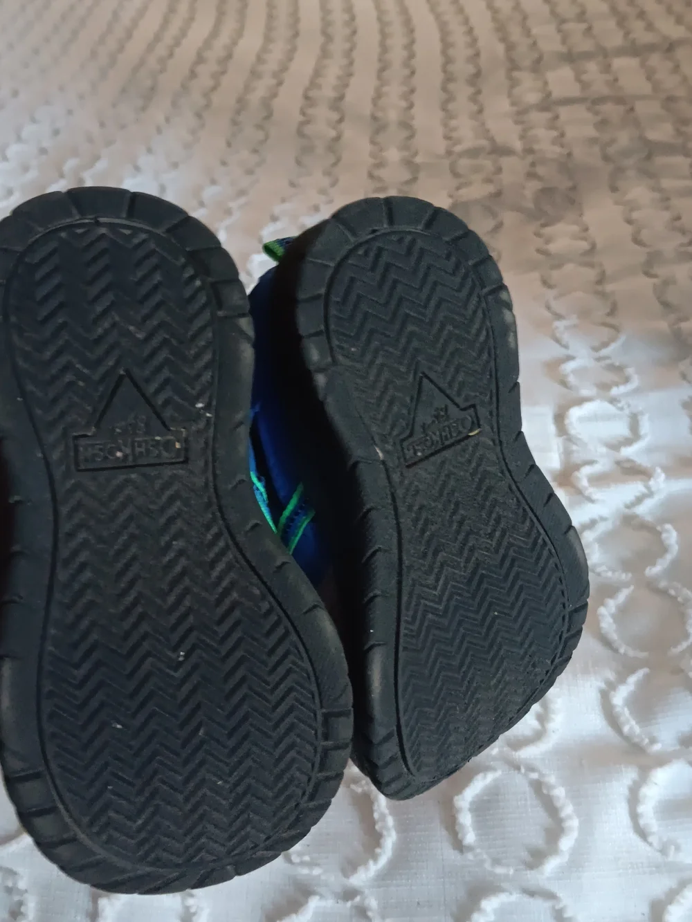 OshKosh B'gosh Gray, Blue & Green Toddler Athletic Sneakers