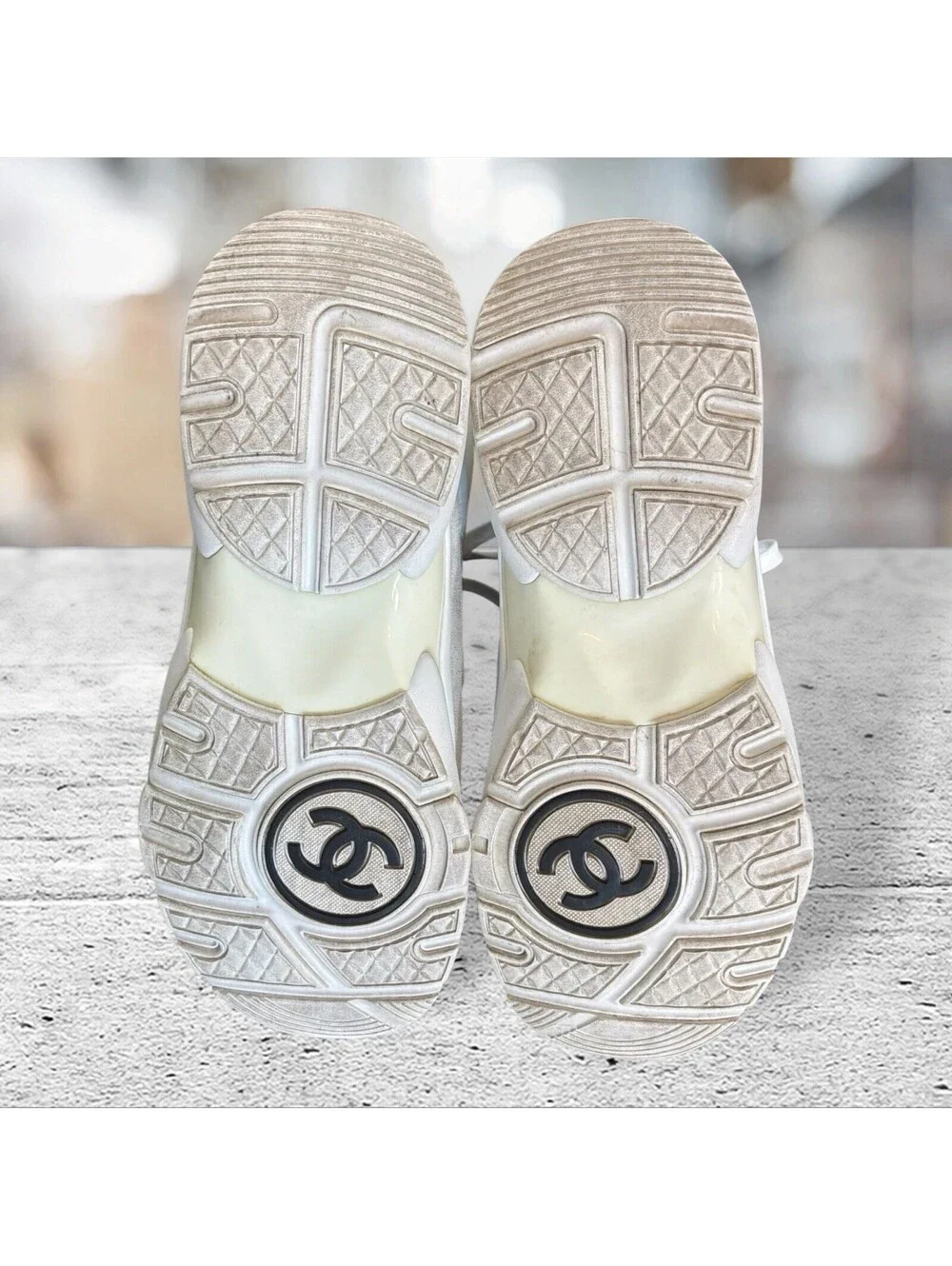 CHANEL sneakers excellent