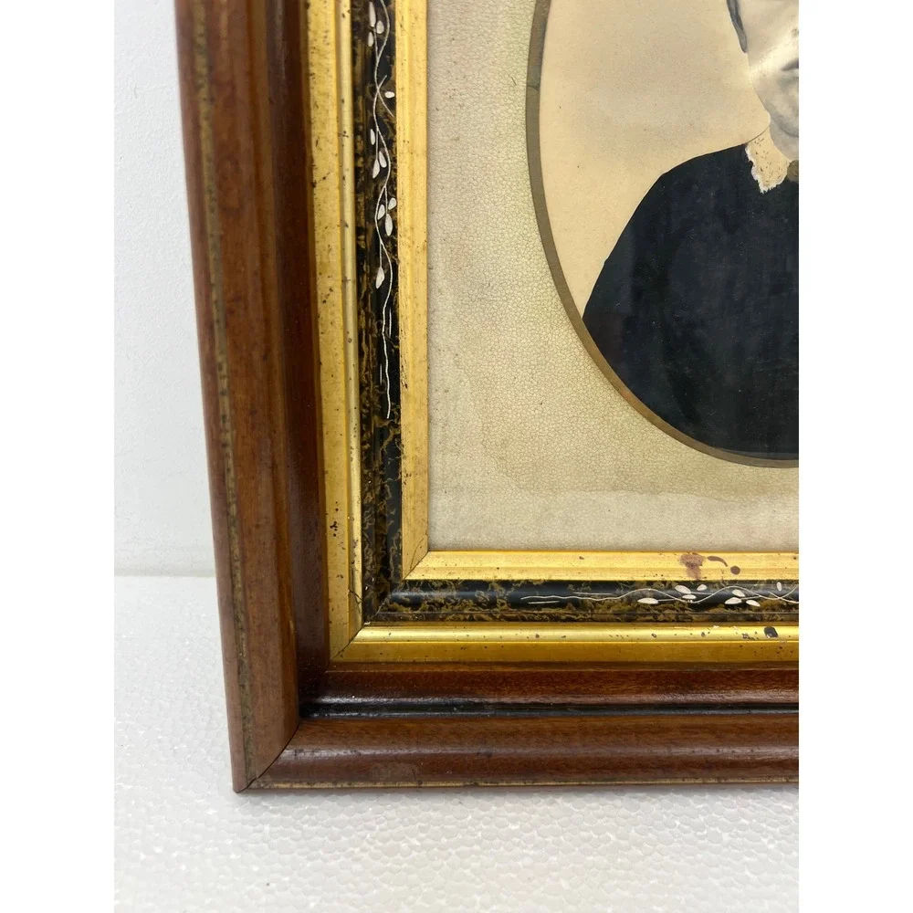 Victorian Carved Wood Deep Picture Frame Gilt Inlay w Victorian Photo FITS 10x12