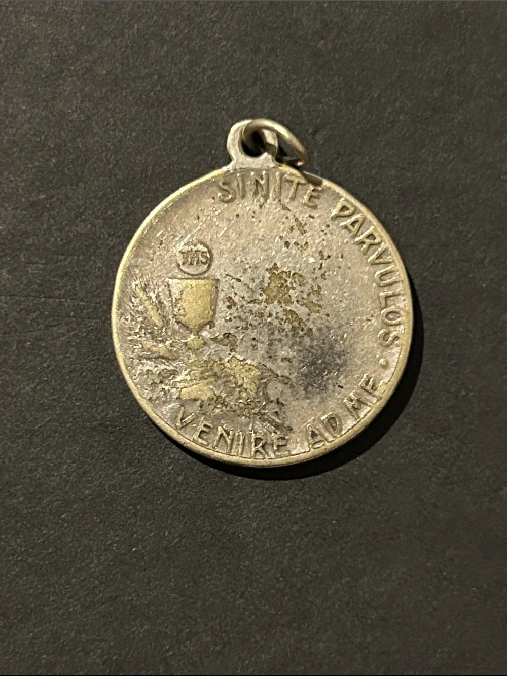 Religious Jesus and Children Round Medal Pendant in Antique Silver Tone