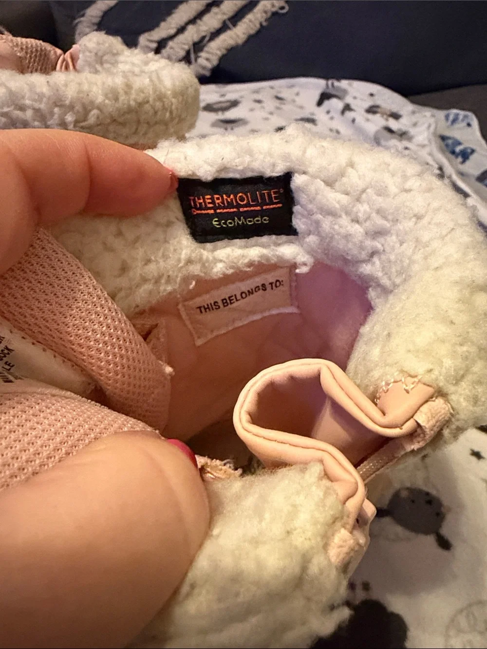 Girls' Pink Faux Fur Snow Boots ( zipper side)