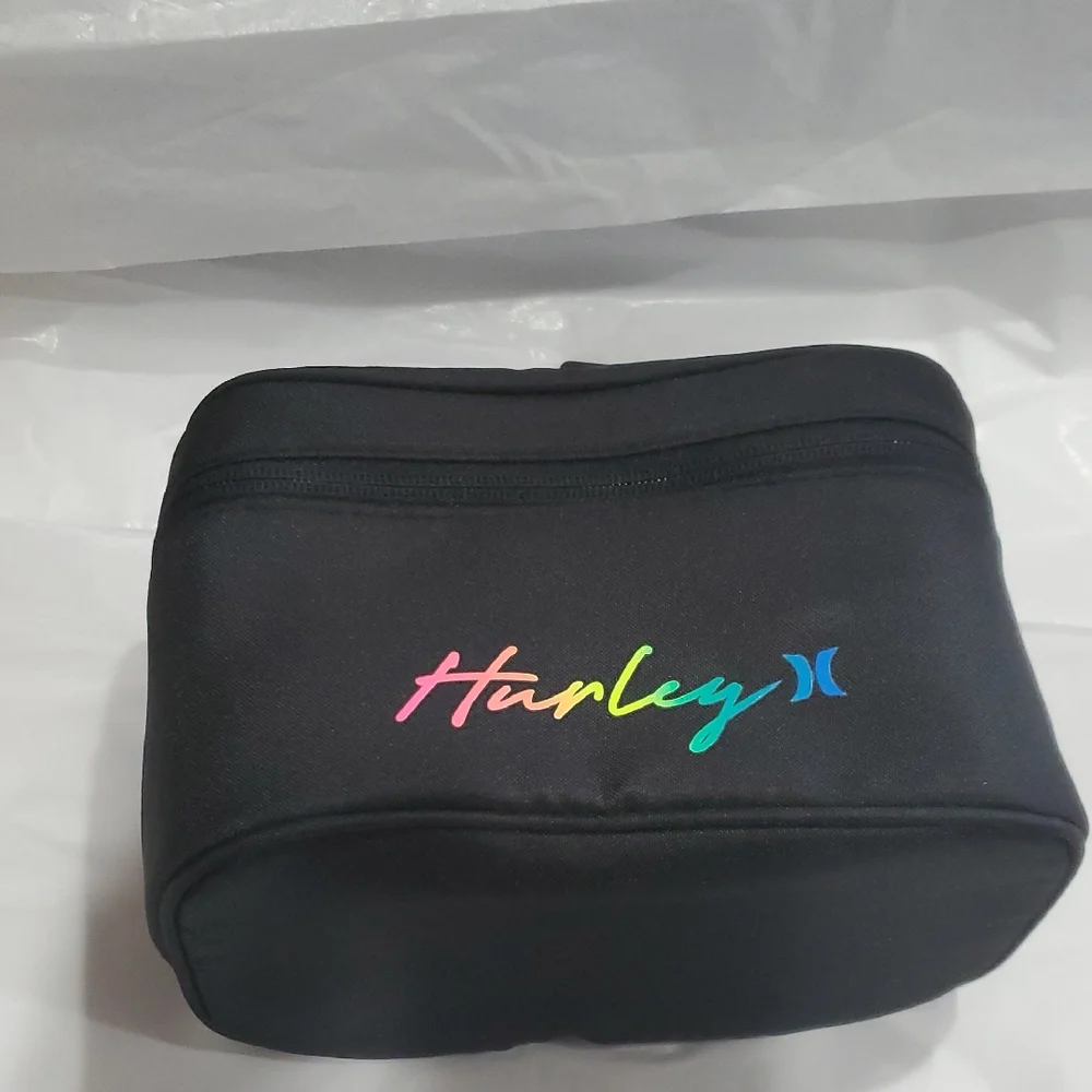 Hurley black zip