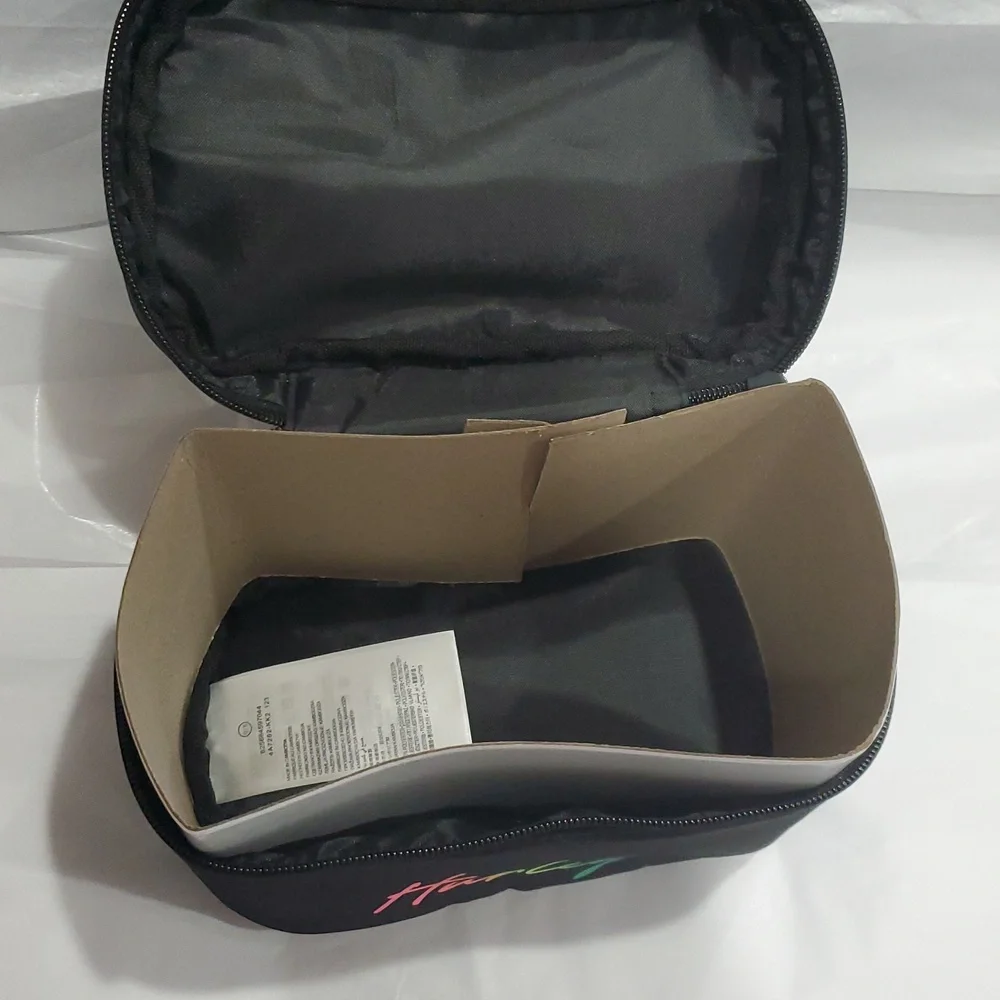 Hurley black zip