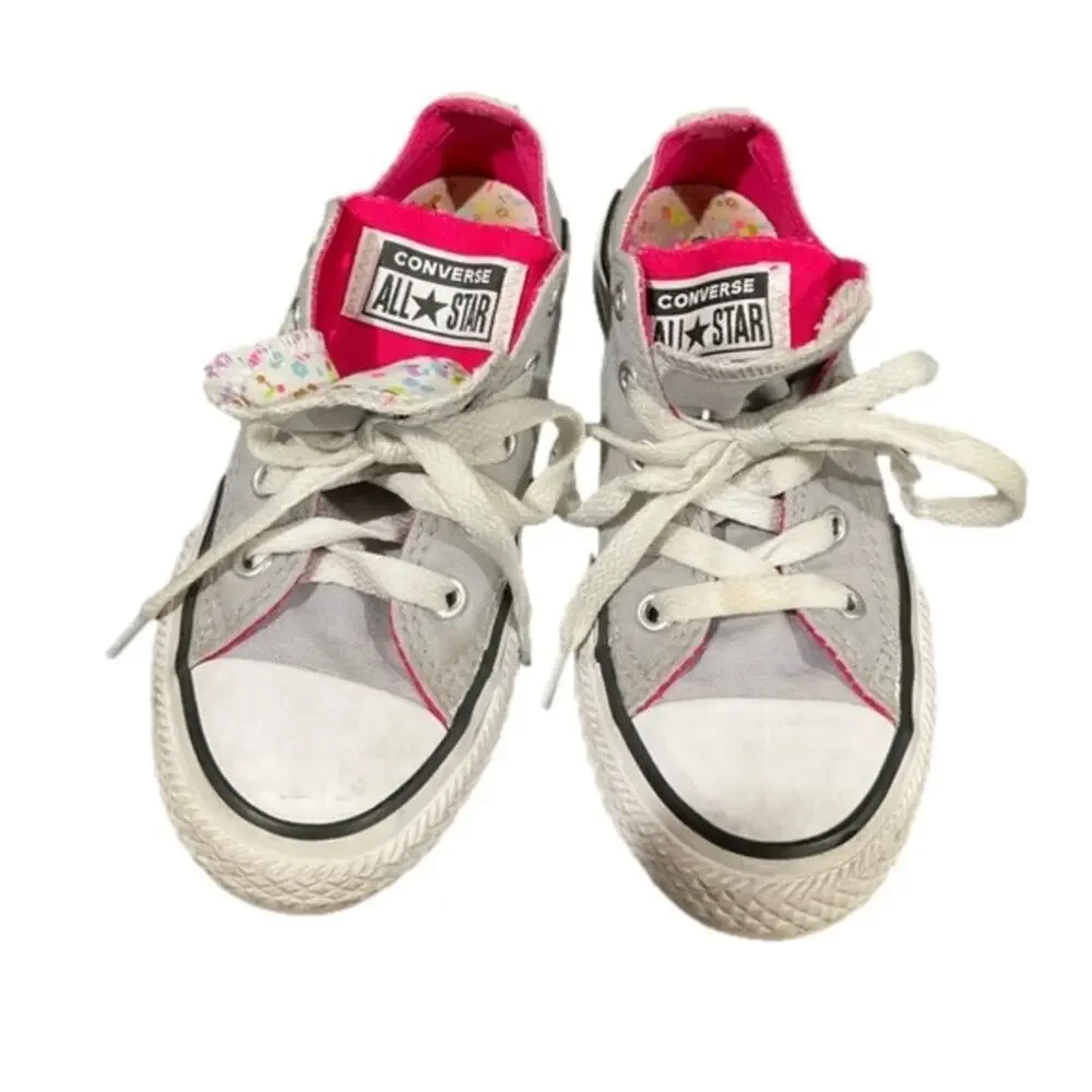 Converse gray girls