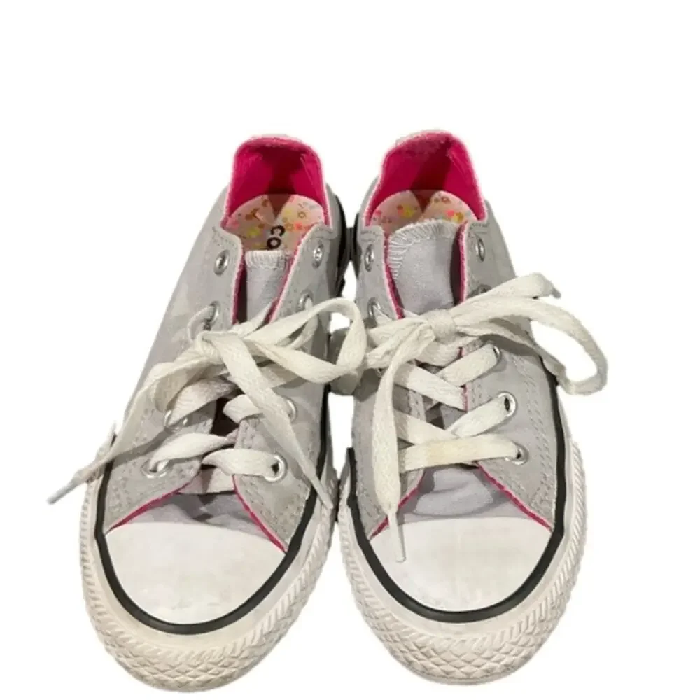 Converse gray girls