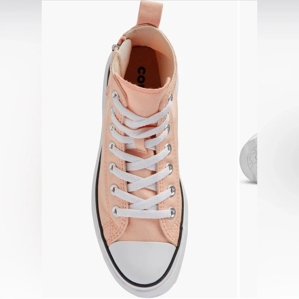 Converse details product