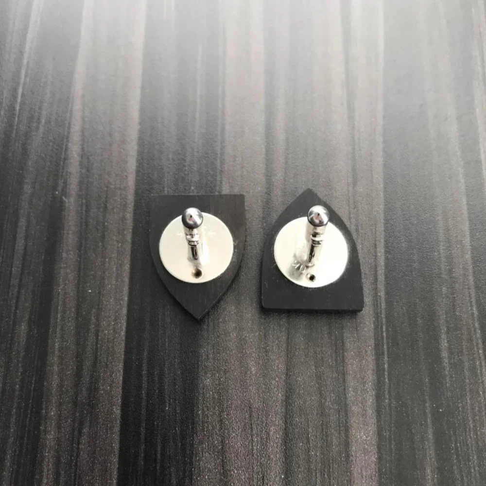 Swank Wood Base Shield & Crest Cuff Links