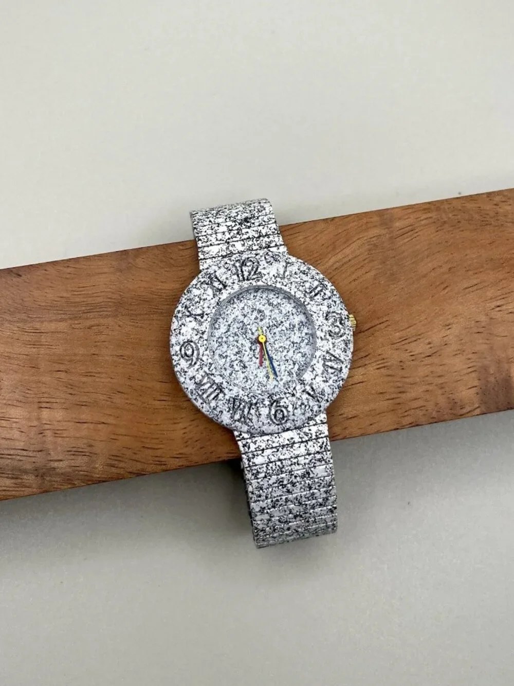 VTG 80s Faux Granite Stone Quartz Stretch Band Wristwatch Brutalist Postmodern