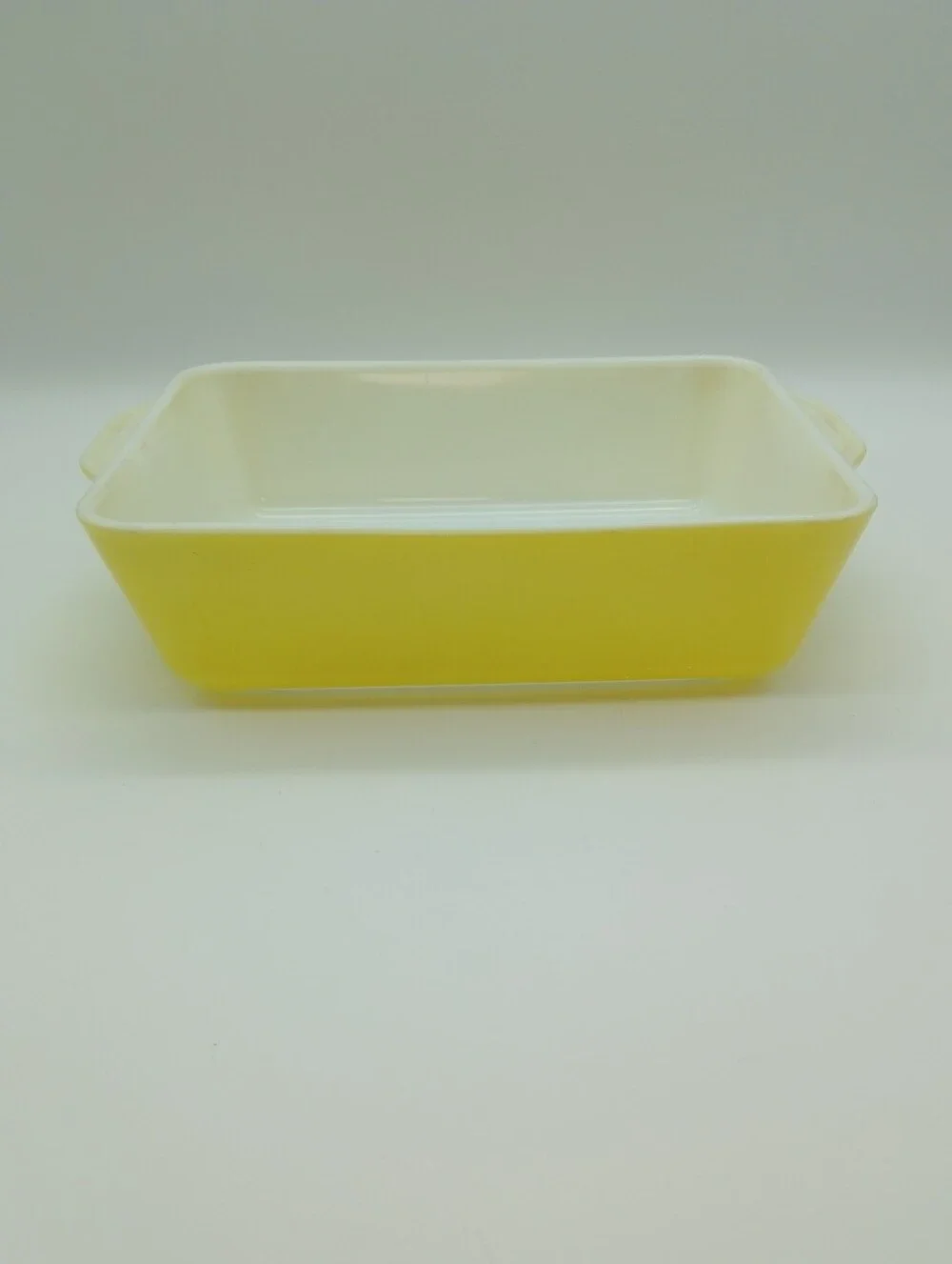 Pyrex 503 Refrigerator Dish in Yellow 1.5QT